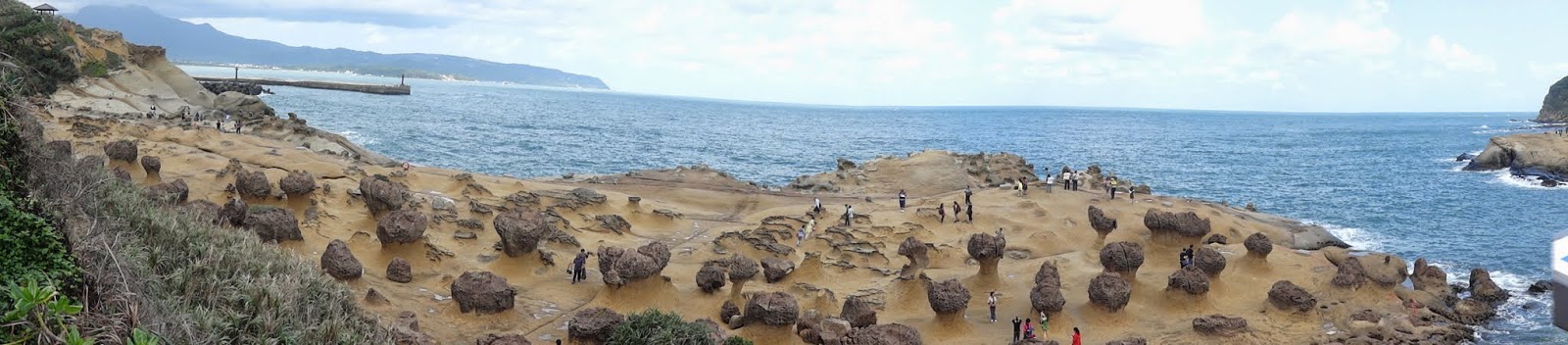 A panoramic view of Mushroom Rocks at Yeh Liu Geopark at Wanli of New Taipei City of Taiwan A panoramic view of Mushroom Rocks at Yeh Liu Geopark at Wanli of New Taipei City of Taiwan