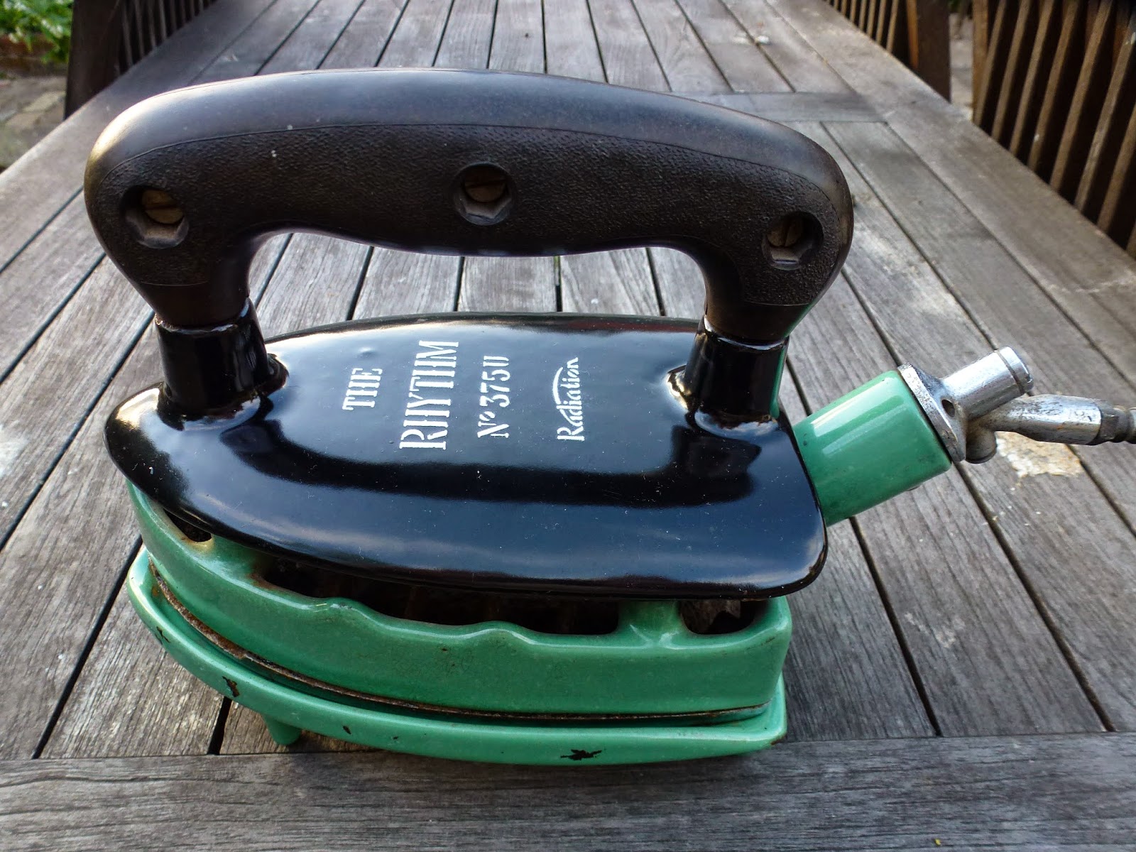 Narrowboat SKYLARK 2 The Rhythm gas iron 375U