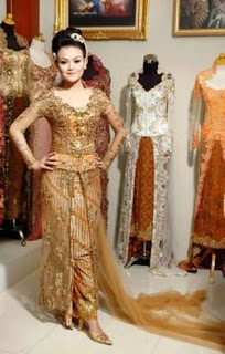 Mbah Online: Pilihan Model Baju Kebaya Pengantin Modern