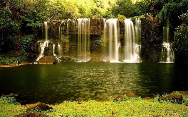 Top HD Beautiful Water Falling Wallpapers Top HD Beautiful Water Falling Wallpapers