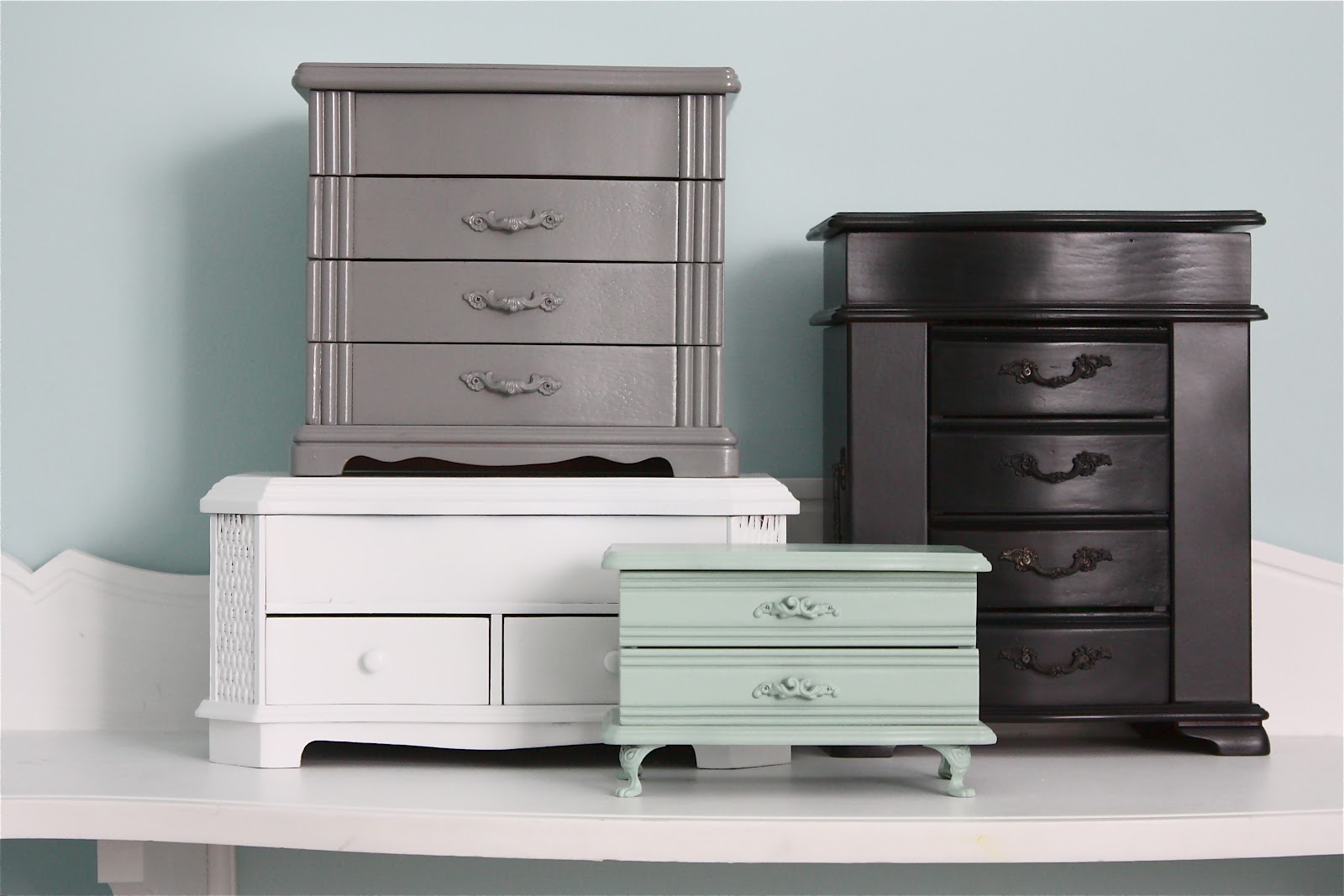 The Yellow Cape Cod Thrift Store Jewelry Box Makeovers