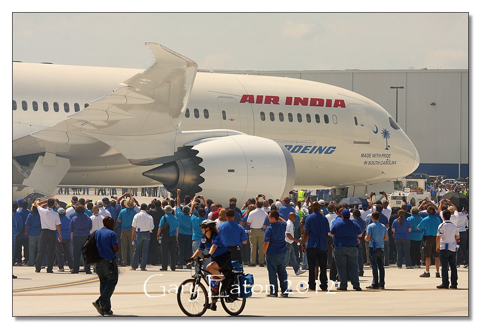 IMAGE: http://4.bp.blogspot.com/-rmXiHhvcbtY/T663H5WPB7I/AAAAAAAAFoM/-5B2vlxT-OI/s1600/IMG_1901.jpg