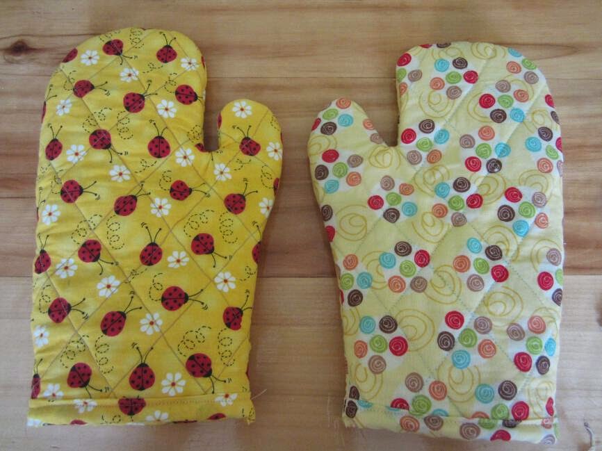 Simply Resourceful Making Potholders & Oven Mitts the Easy Way