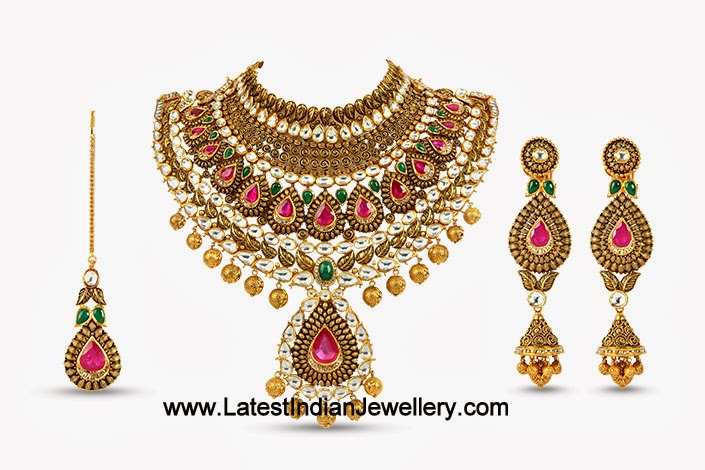 Heavy Bridal Kundan Jewellery Set