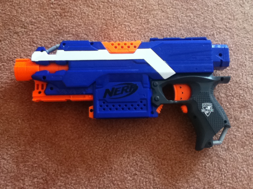 nerf elite stryfe blue