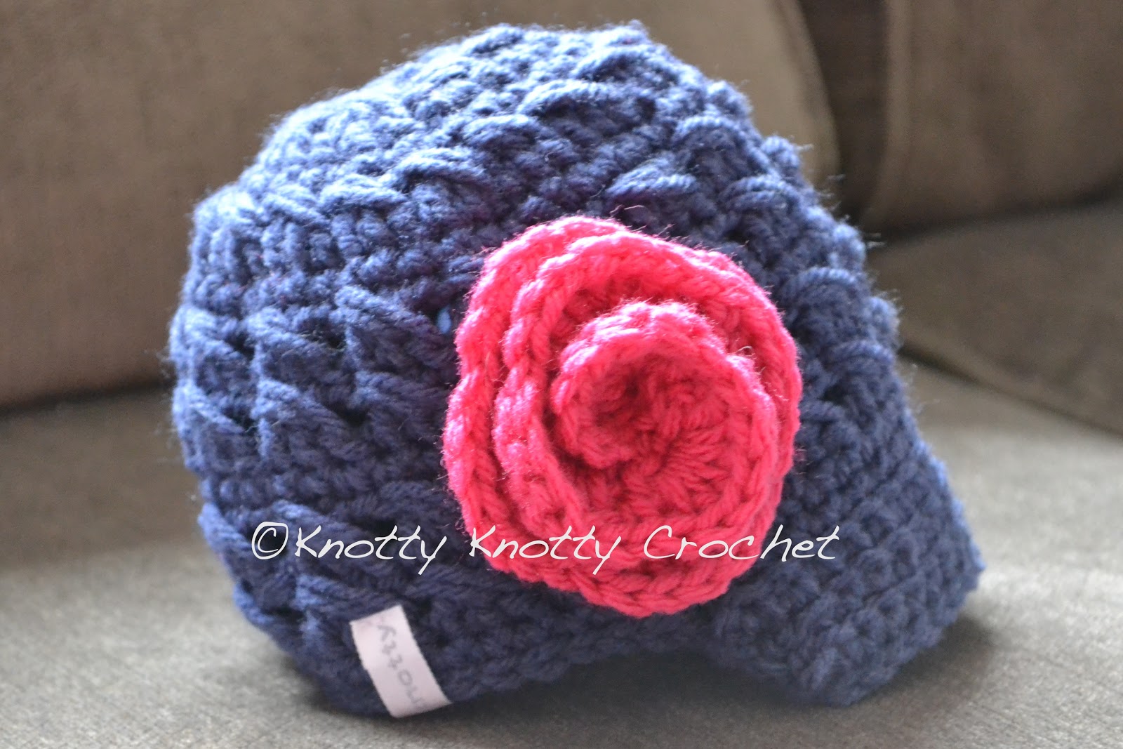 Knotty Knotty Crochet: Newborn Newsboy hat FREE PATTERN