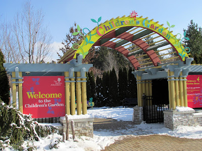Arch over the entrance to the Children's Garden
