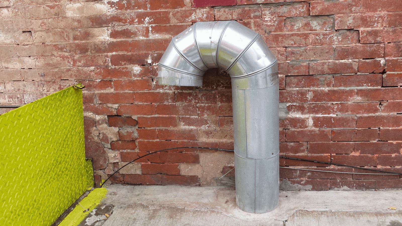 Frankie's Apartment Wrong Turn