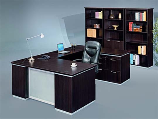 2013-Executive-work-station-from-BKM