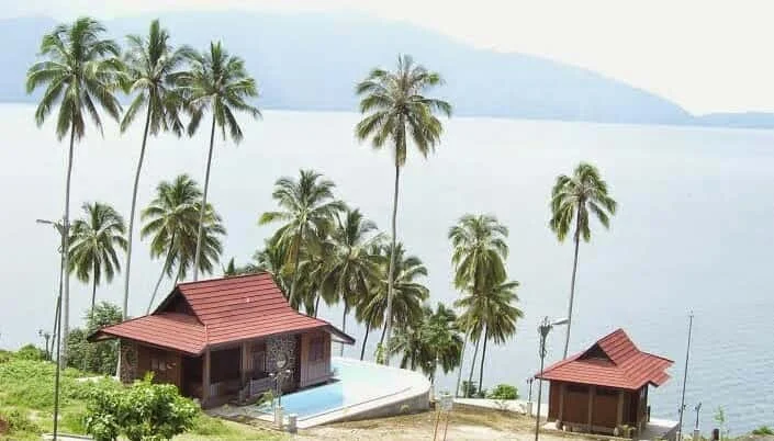 Obyek Wisata Danau Ranau