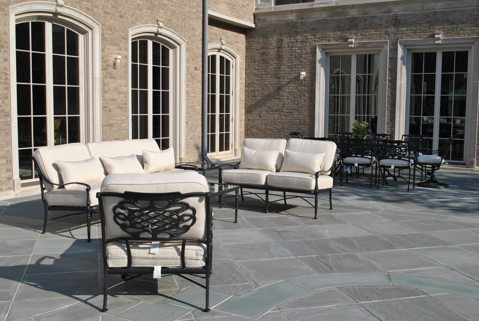 My Patio Flowers Bbq S And The Hamptons The Enchanted Home