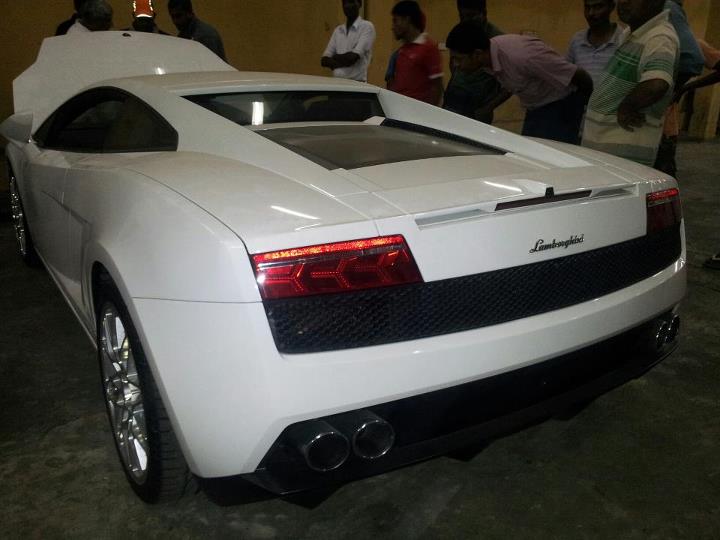 Gallardo in Sri Lanka