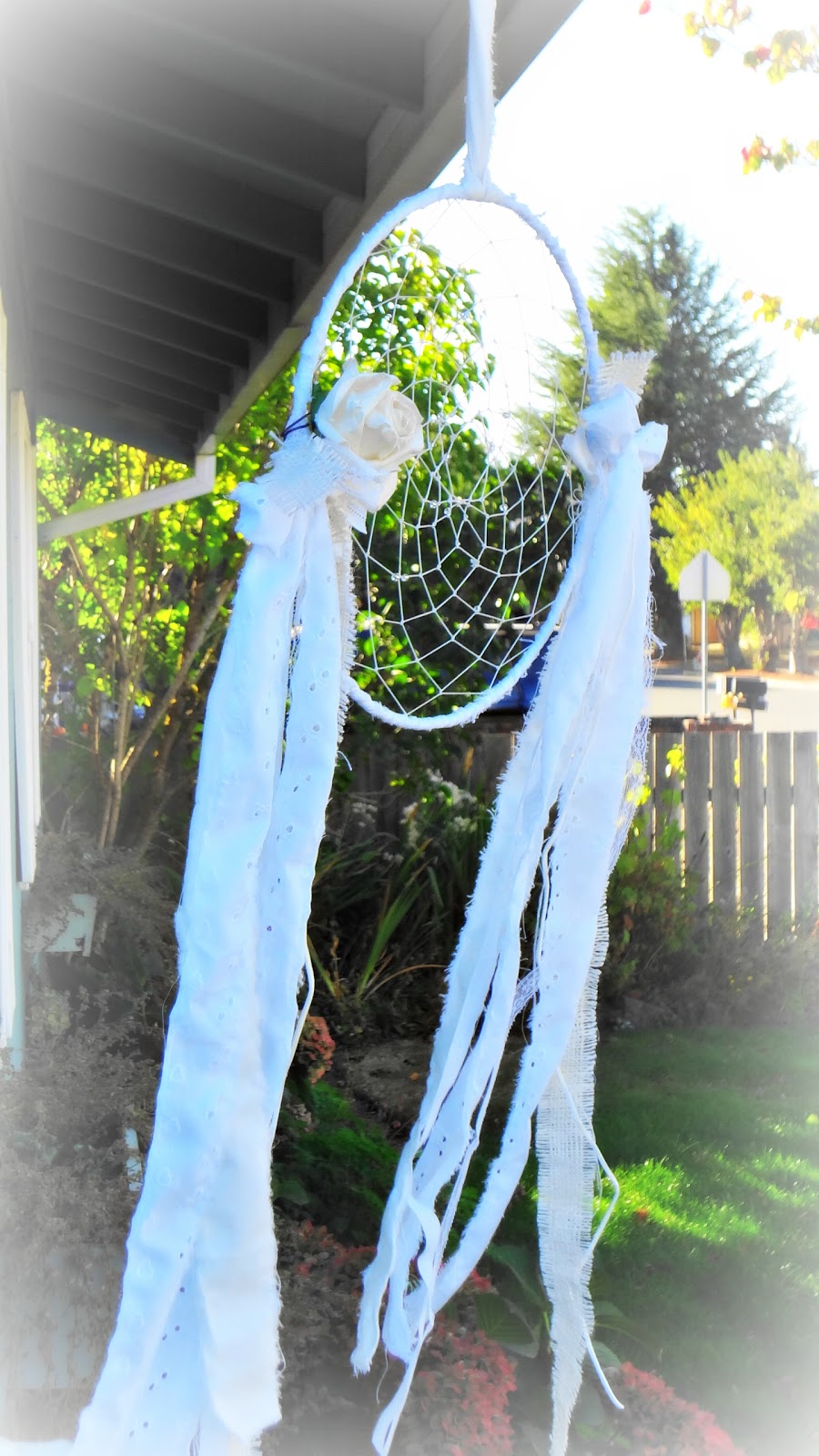 For the love of white Fabric Dream Catcher Tutorial