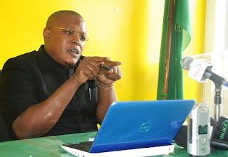 Nape+akizungumza+na+waandishi+wa+habari+