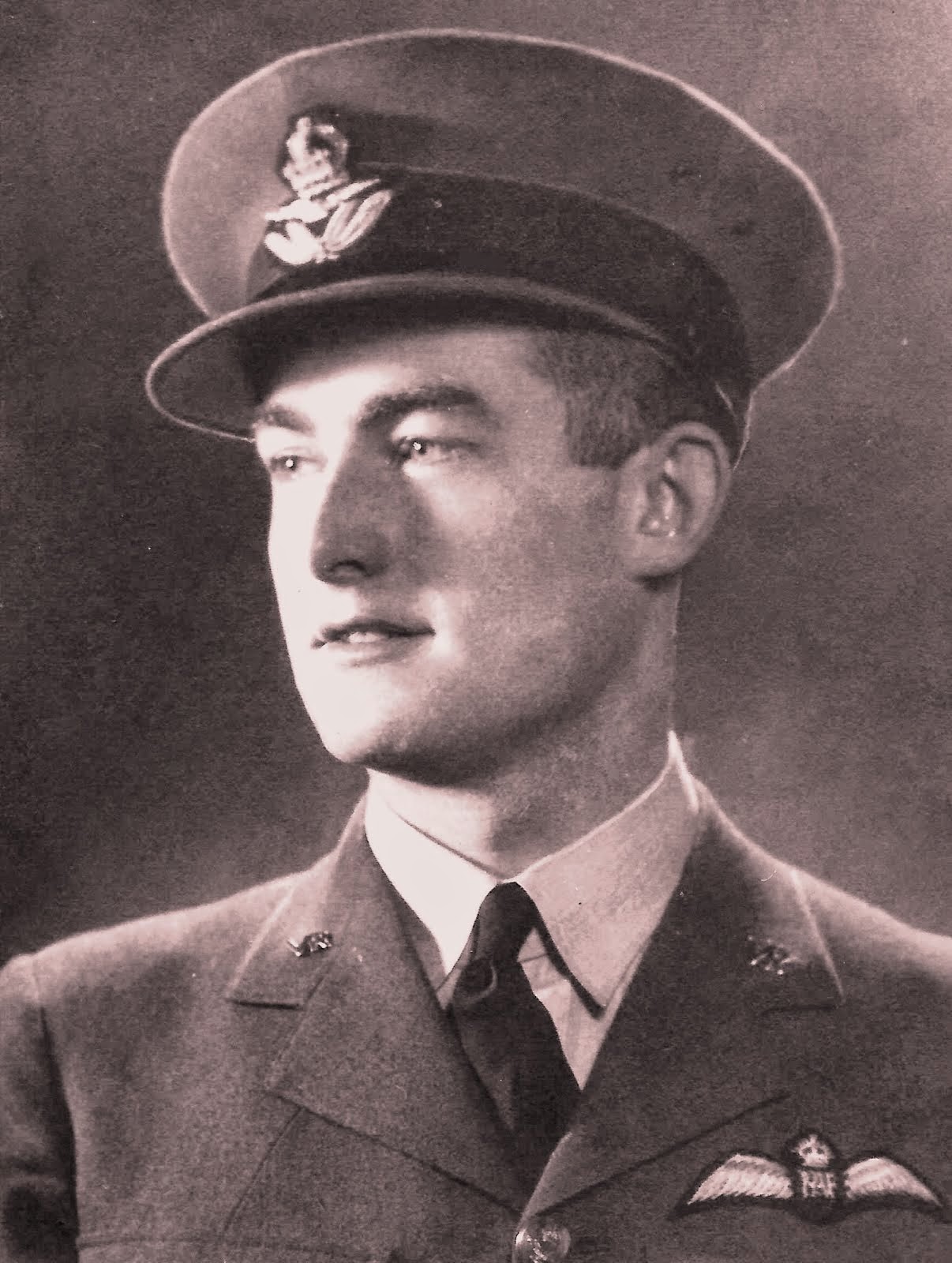 (928057 - 116904) Pilot Officer Frank James Jemmett - No. 601 Squadron