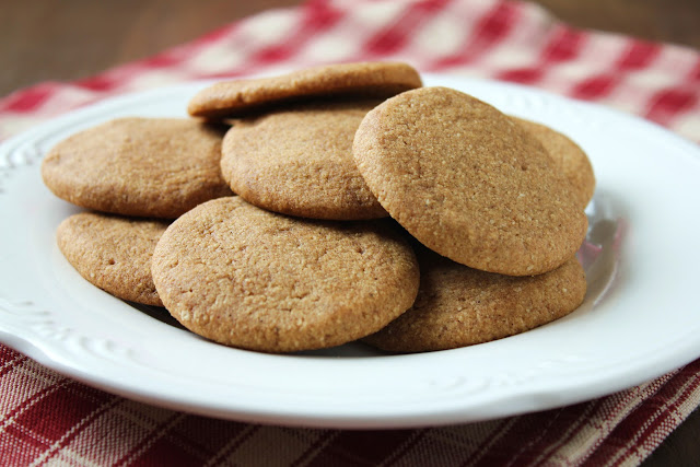 low-fructose molasses spice cookies, gluten-free