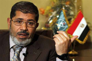 محمد مرسي : السيرة الذاتية لمحمد مرسي مرشح حزب الحرية و العدالة و الاخوان المسلمين للرئاسة