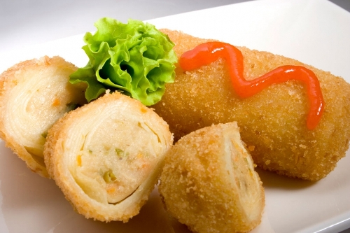 Cara Membuat Risoles Empuk Dan Enak | cara membuat risoles isi sayur ayam enak dan lezat Cara Membuat Risoles Empuk Dan Enak | cara membuat risoles isi sayur ayam enak dan lezat