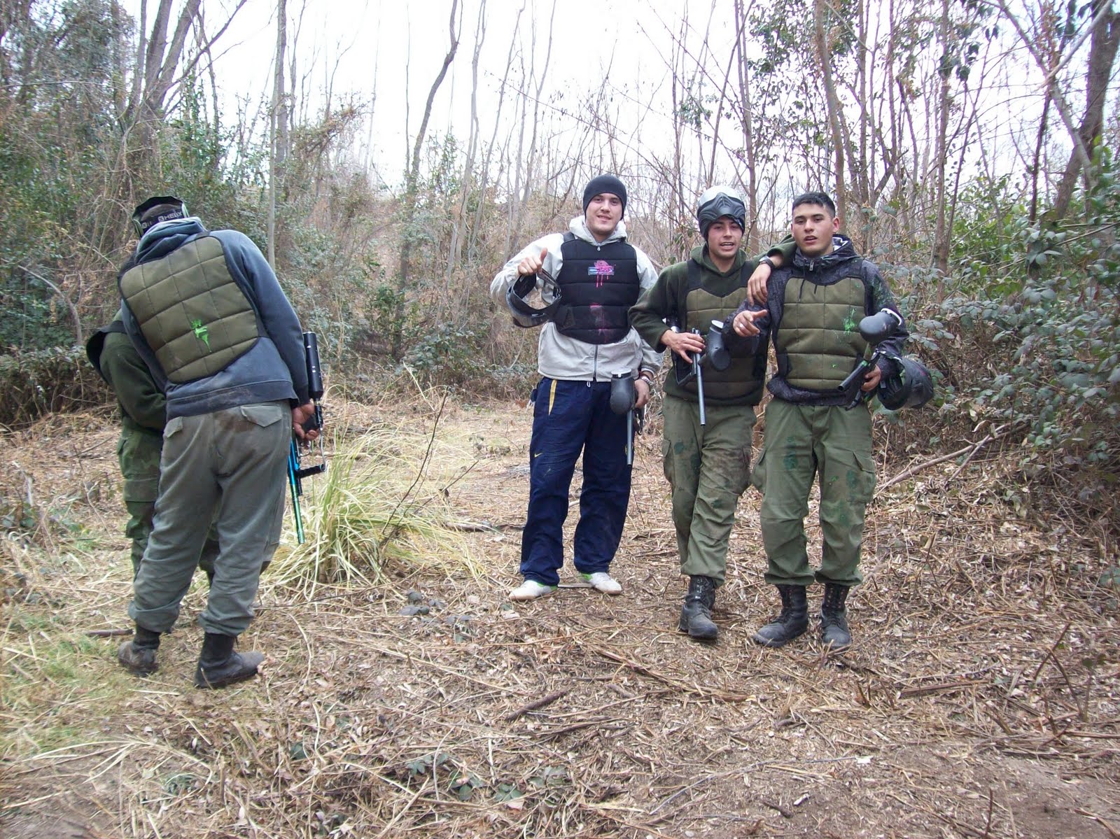 Mendoza Paintball FARDEROS VS. FRUTEROS VOLUNTARIOS DE CAMPO LOS ANDES