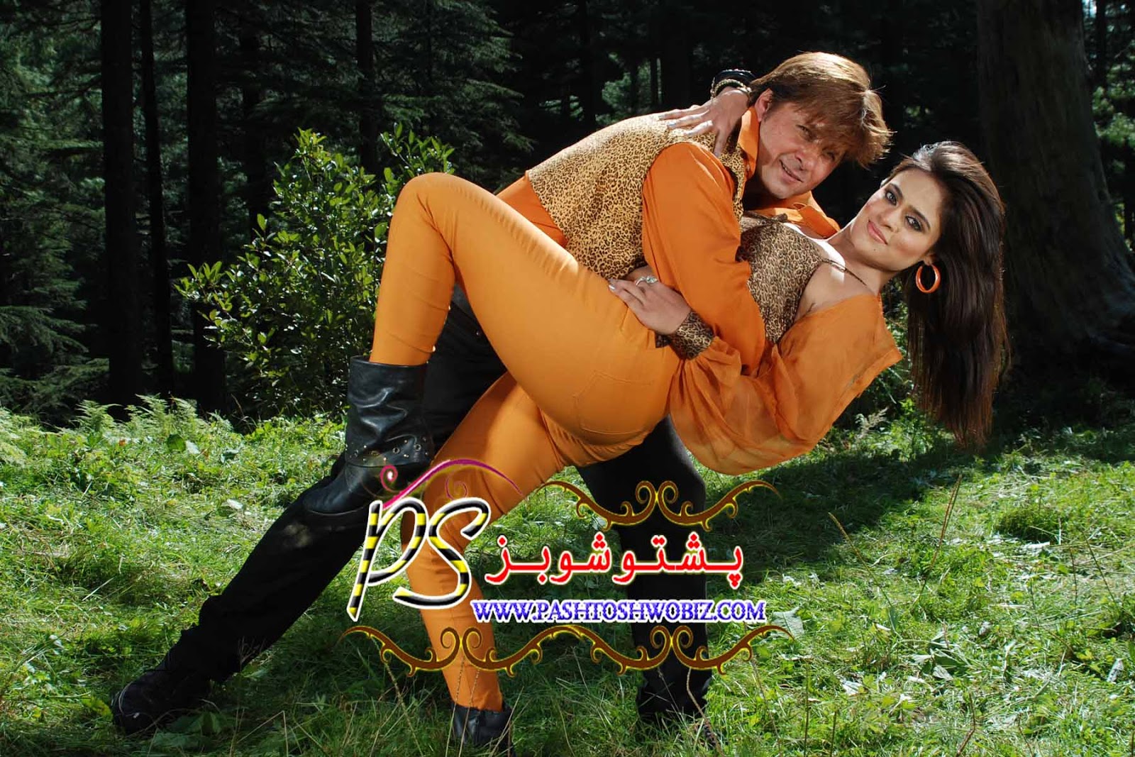 Arbaz Khan with Sobia Khan in Film "Dushmani" Wallpaper