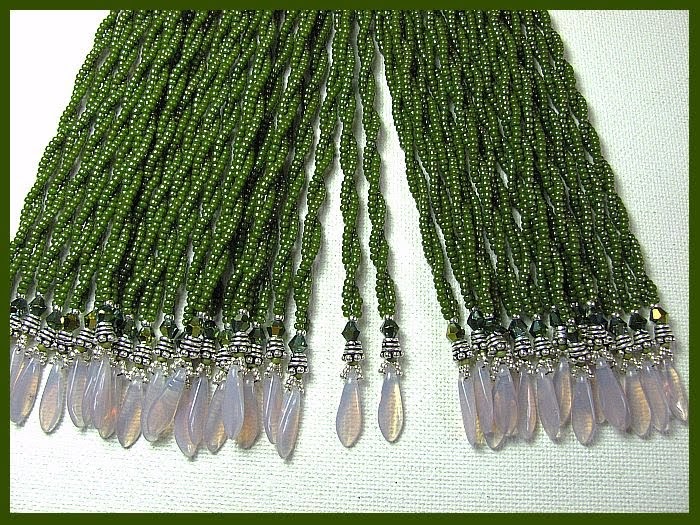 Beads Beading Beaded, with Erin My thoughts on a Twisted Fringe