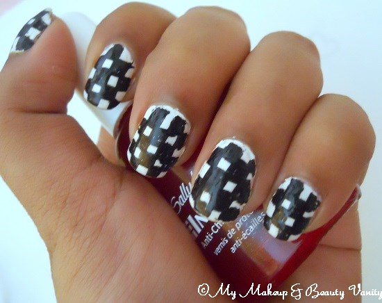 makeup and beauty vanity checkered
