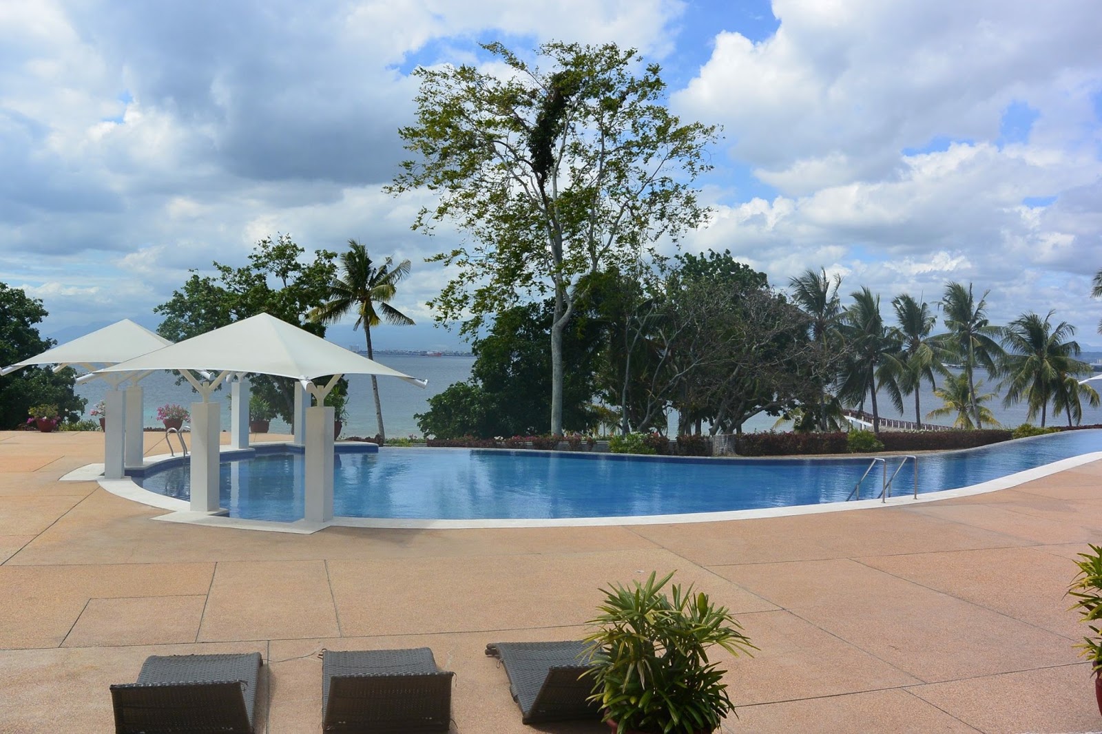 Travel Playa Azalea Samal Island, Davao City