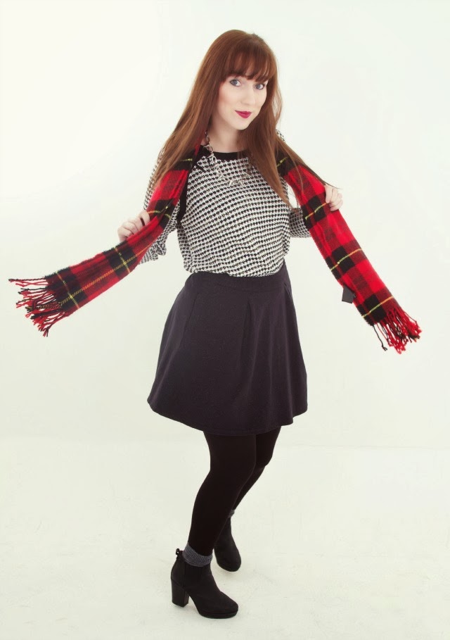 black-white-red-monochrome-tartan-knitwear