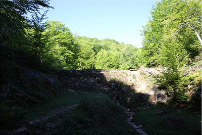 Pequeña presa