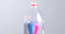 Mini Bomba de Agua Casera con Tapas de Botella 😲