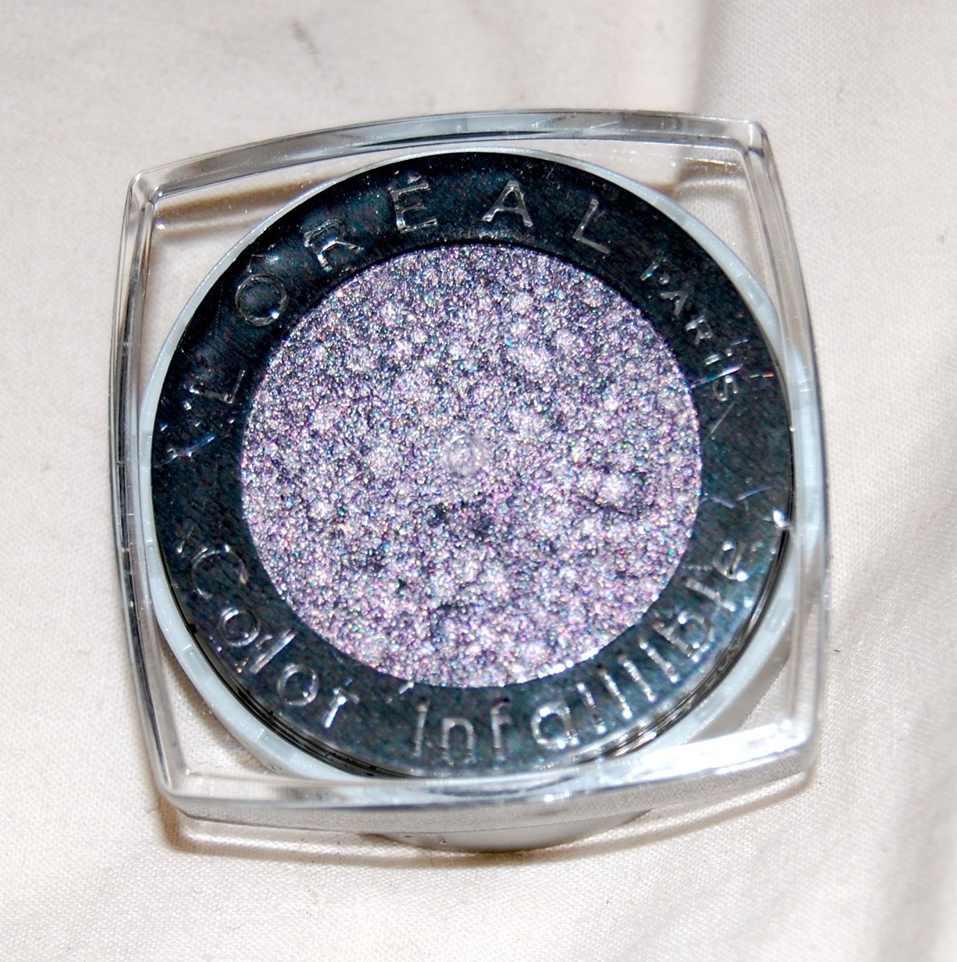 beauty squared L'Oreal La Couleur Infallible Eyeshadows Burning Black