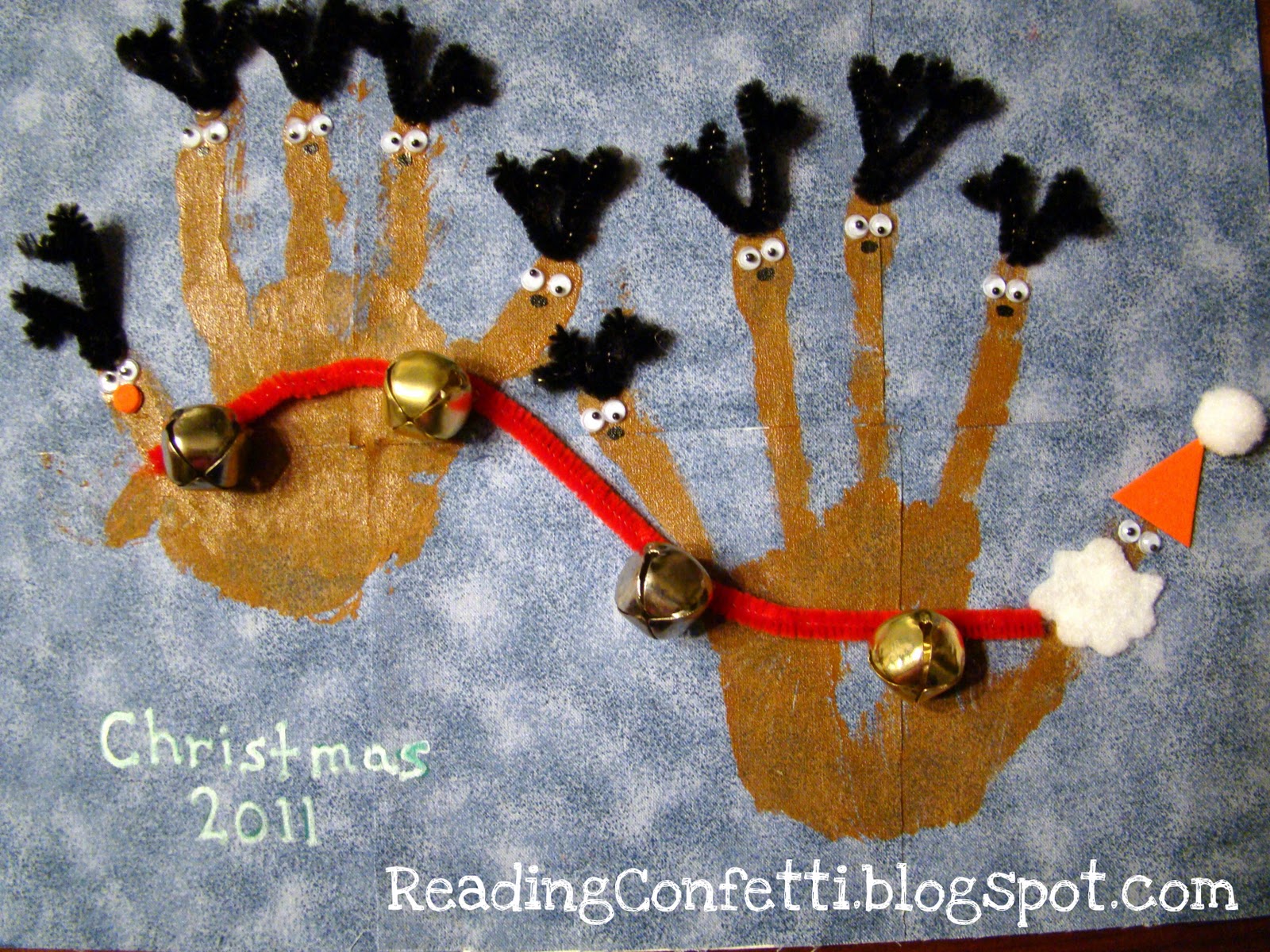 Santa and Reindeer Hand Prints ~ Reading Confetti
