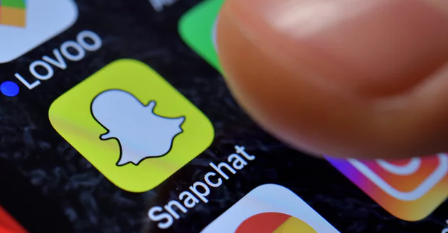 Snapchat update: 600,000 angry users sign petition to change new redesign