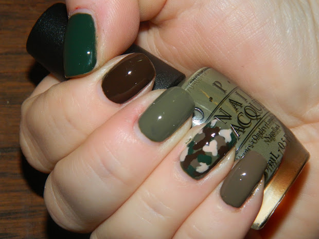 sassy swatches camo nails