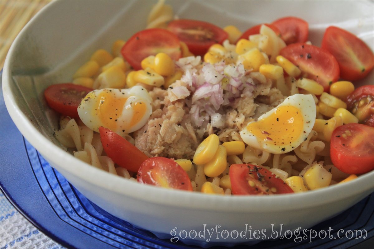 GoodyFoodies Recipe Fusilli Pasta with Tuna, Sweetcorn and Quail's Egg
