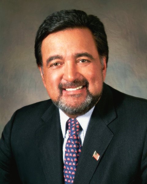 Bill Richardson Withdraws Bid Bill Richardson Withdraws Bid