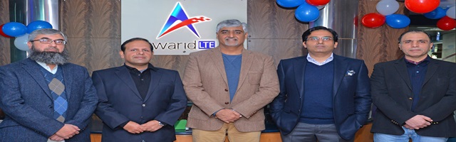 Group Photo of Warid Management Team From right Mr Suhail Jan (CCO) Mr Adeel Bajwa (Board Member) Mr Muneer Farooqui (CEO) Mr Tariq Gulzar