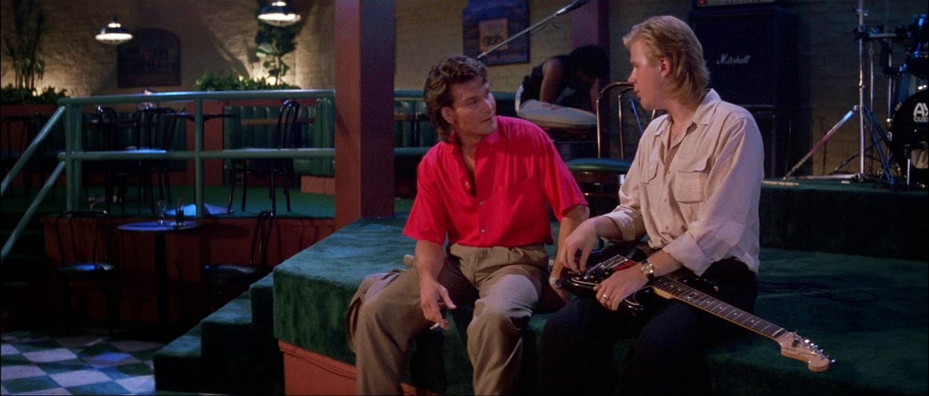 Road House (1989) review.