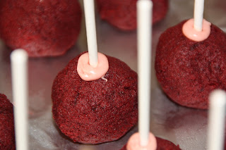 cake pops velvet chocolate melted decorate coat ball each