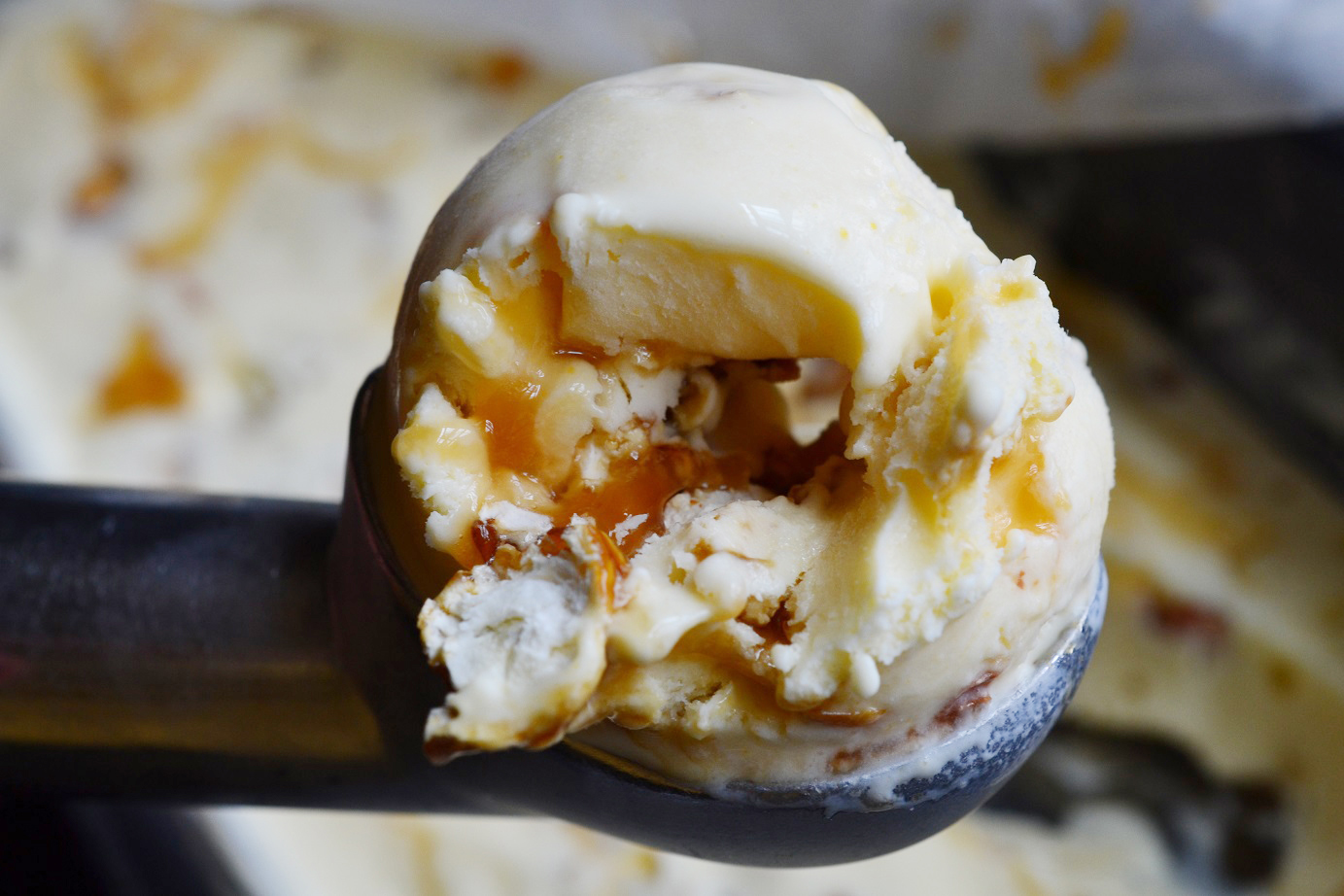 Greedy Girl Butter popcorn icecream with caramel and crackerjack