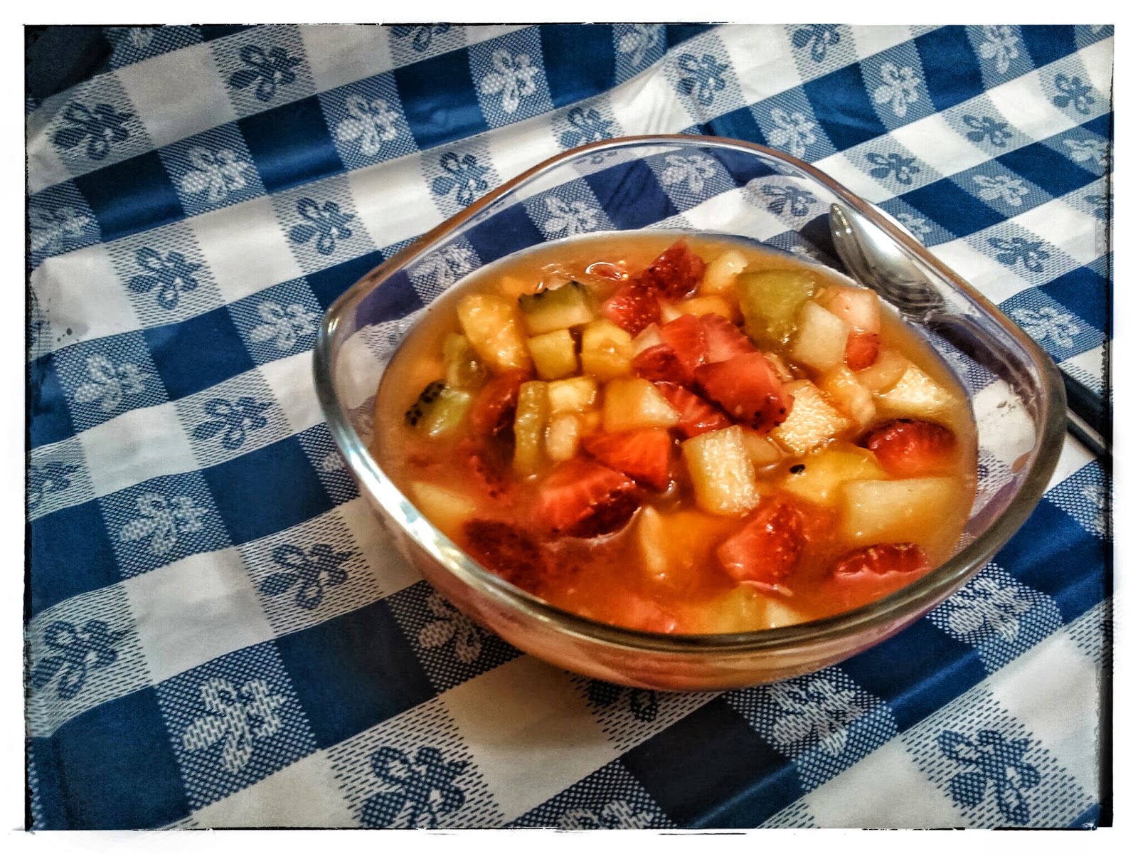 Algo Dulce, Macedonia De Frutas