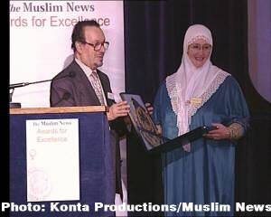 Rosalyn Rushbrook seorang sarjana Teologi, Menemukan Kebenaran Islam Dalam Al-Kitab mualaf