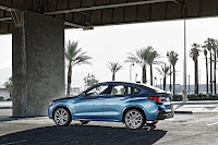2017-BMW-X4-M40i-29.jpg