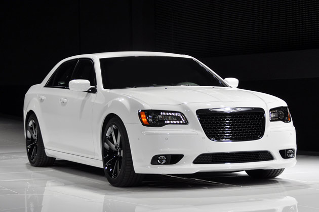 2013 Chrysler 300C SRT8 – ReviewsCarsNew
