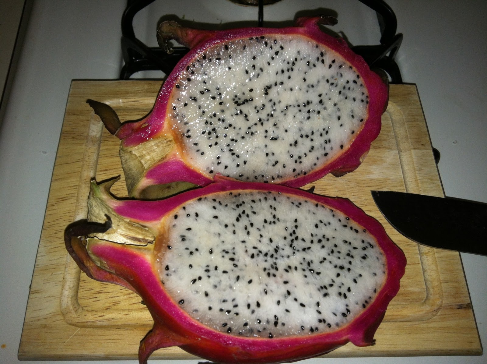 fruit dragon deep skin beauty insides quarter