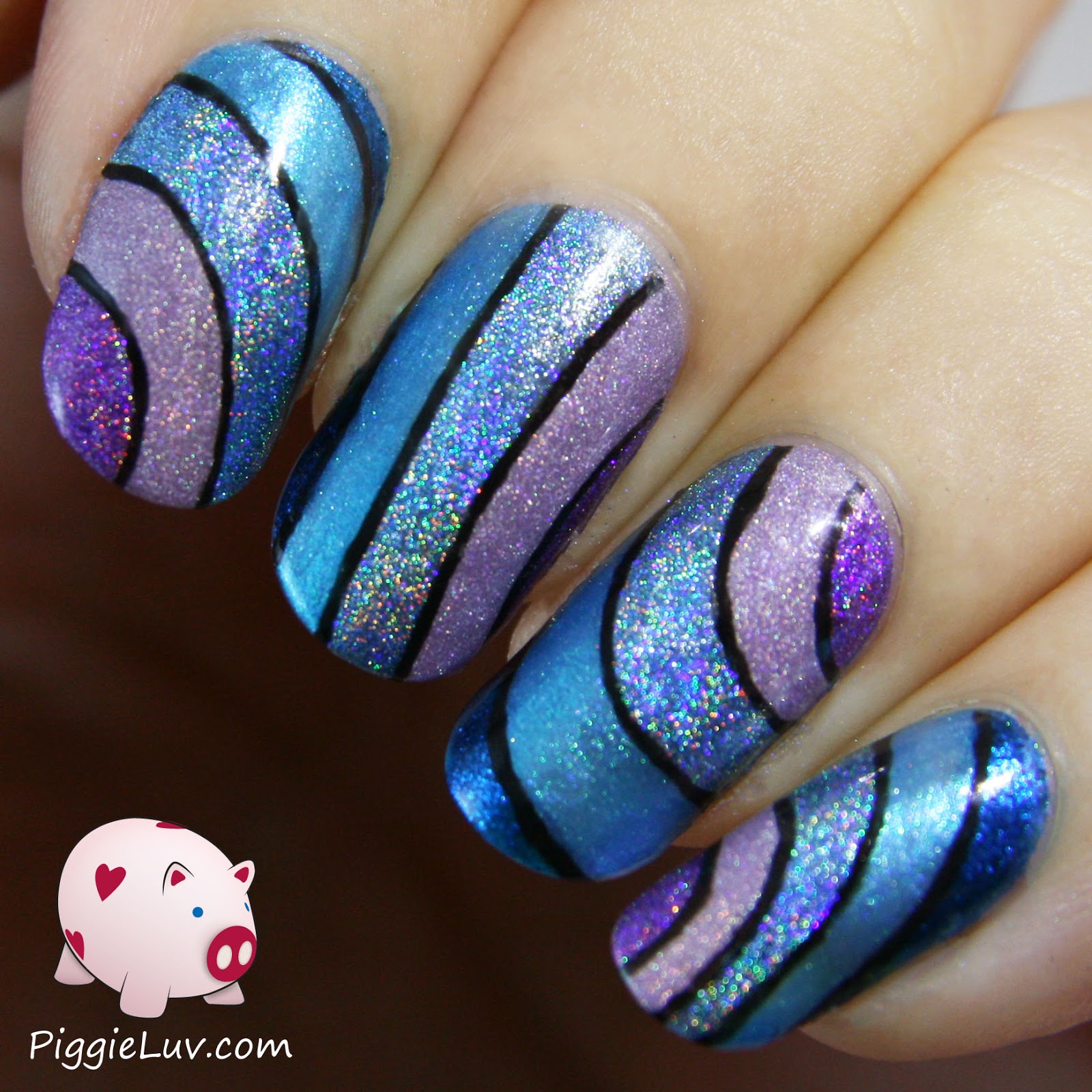 PiggieLuv Wavy holo nail art