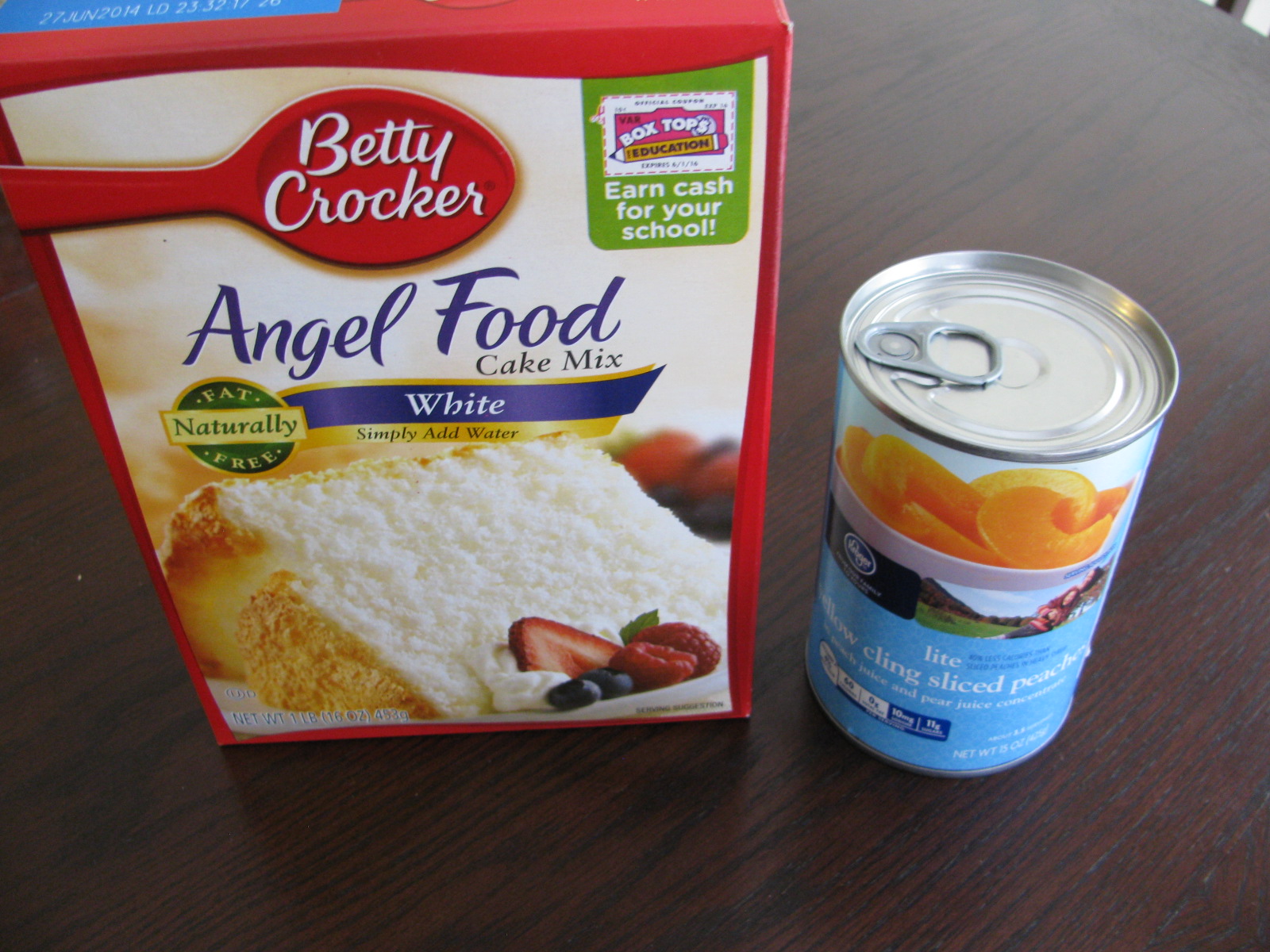 Sugarplum's Kitchen Peach Angel Food Cake