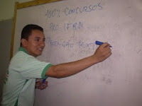 http://4.bp.blogspot.com/-sKN3XAlqGeM/TamidVwQZ8I/AAAAAAAABW8/8SVOT7Dlwpg/s1600/PROF.+LC.SAX.jpg