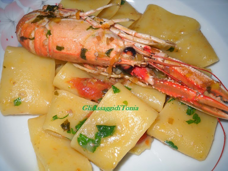 gamberoni e paccheri