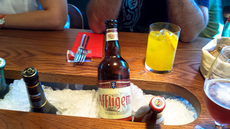 Una de las tantas cervezas que hay en la carta del Yakitoro yakitoro, alberto chicote, chicote, restaurante, cocina fusion, madrid, donde comer, lugares, cerveza, affligen, bebida, carta,